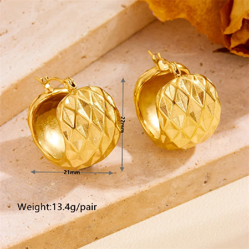 Diamond Plaid Stud Earrings Gold