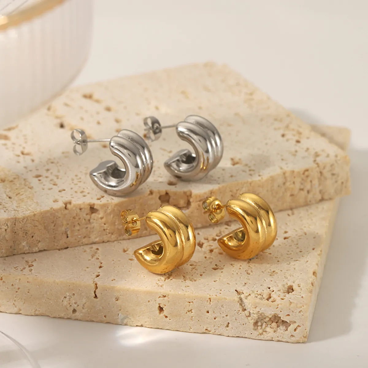 1 Pair Vintage Style Solid Color Plating Stainless Steel 18k Gold Plated Ear Studs