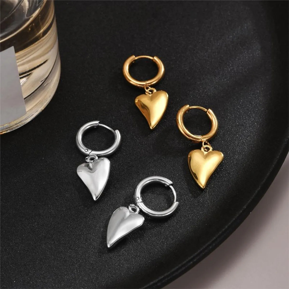 1 Pair Hip-Hop Heart Shape Polishing Stainless Steel 18K Gold Plated Drop Earrings