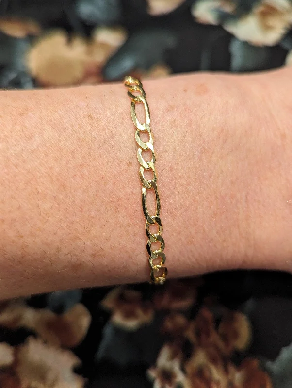 Men’s Chunky Leather Bracelet-Gold Figaro Link Bracelet