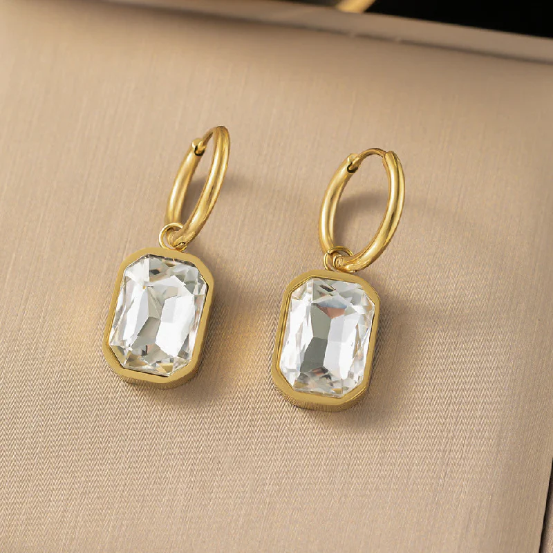 White Earrings Gold