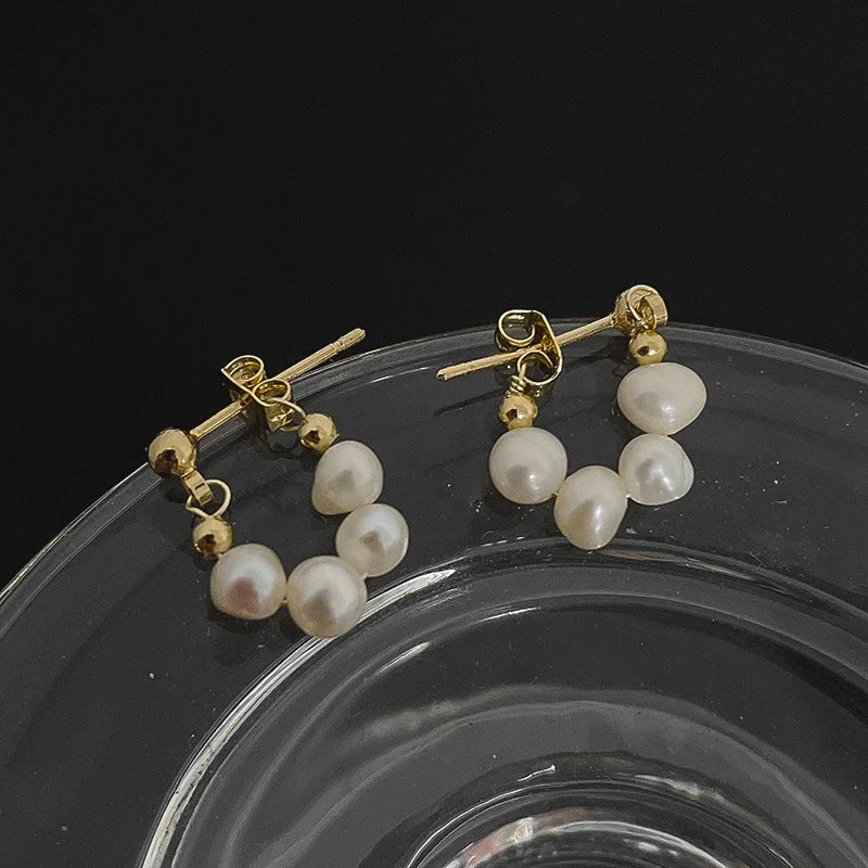 D0187 Pearl Earrings