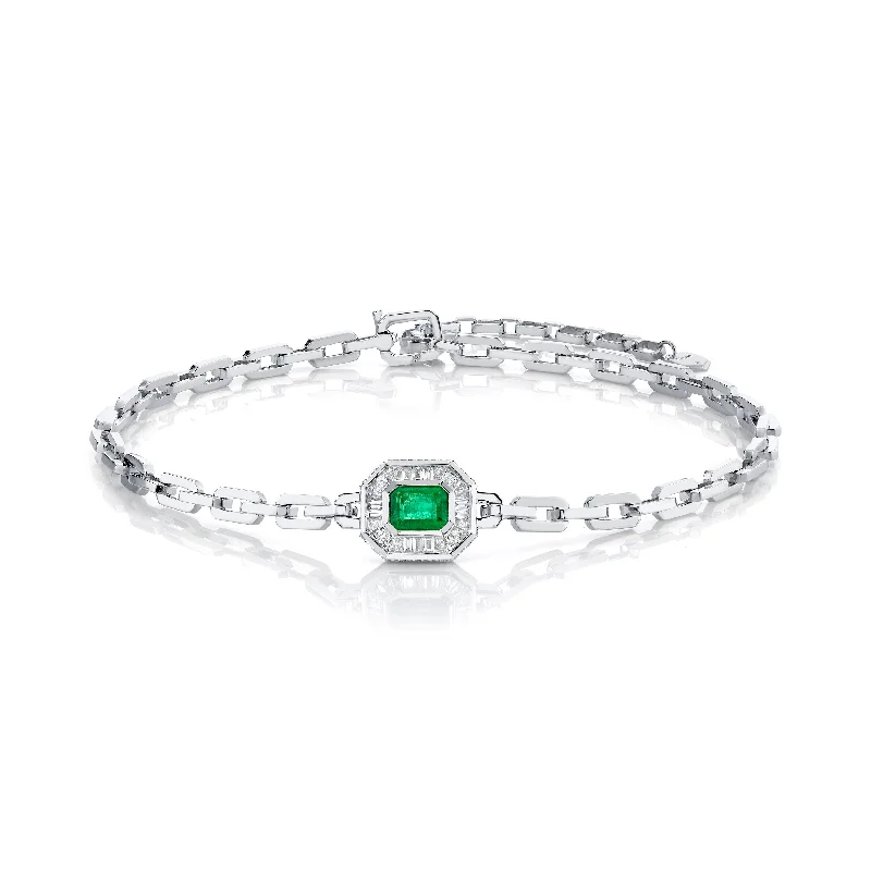 White Gold/Emerald