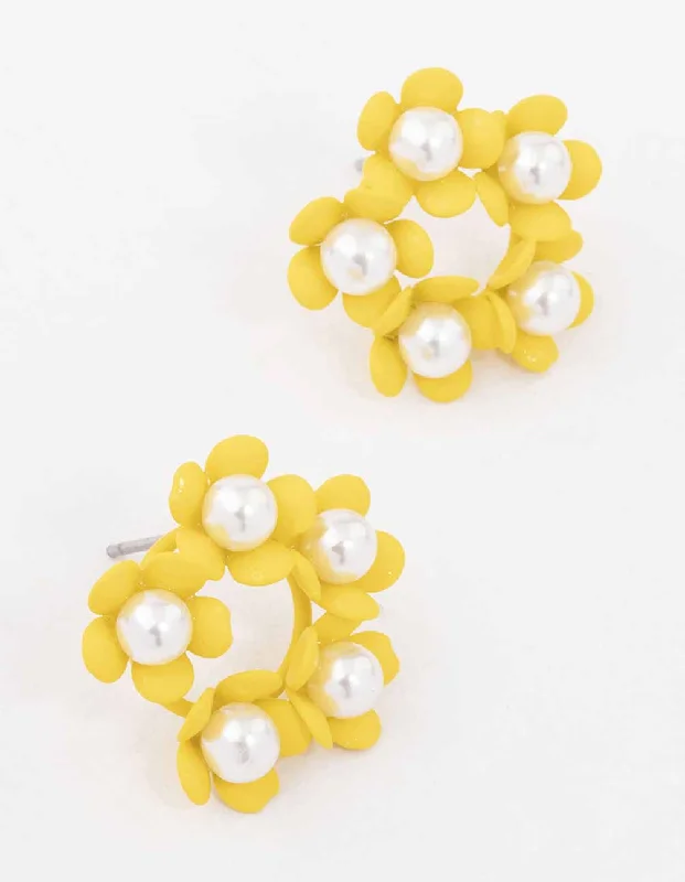 Colorful Gemstone Earrings-Yellow Flower & Pearl Circular Stud Earrings