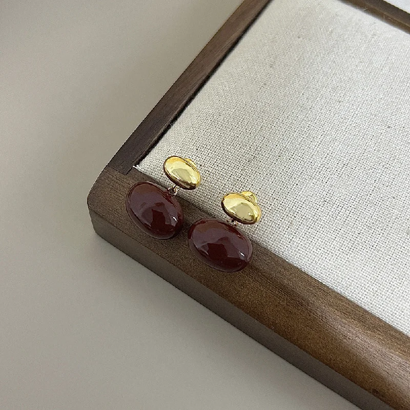 18K Gold Wine Red