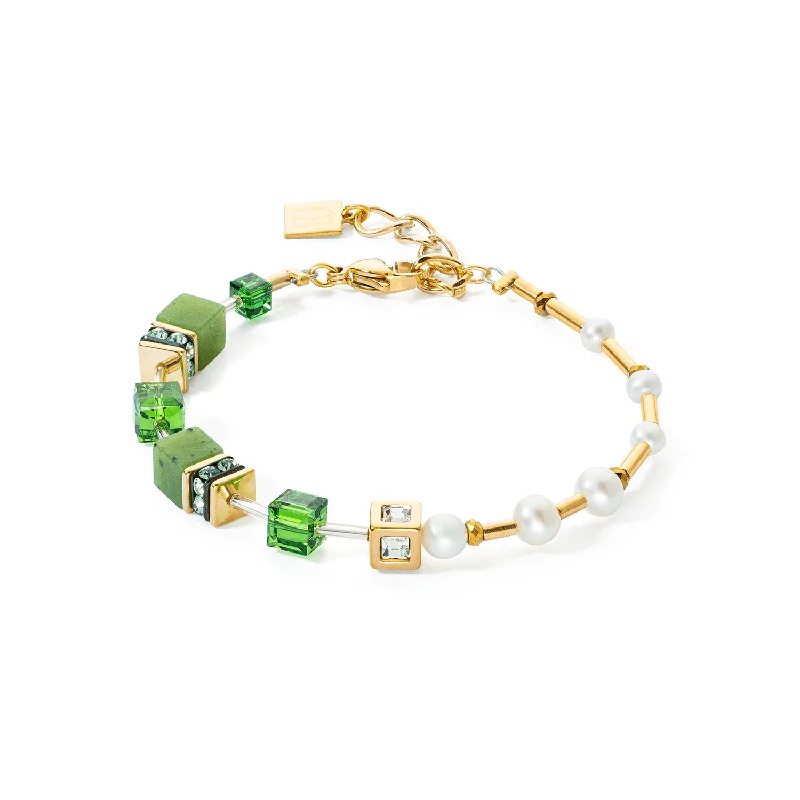 Simple Beaded Bracelet-Coeur De Lion GeoCUBE® Fusion Gold Green and Pearl Bracelet