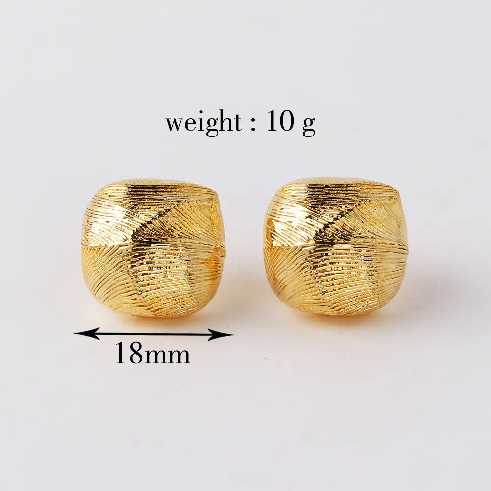 U-Shaped Gold