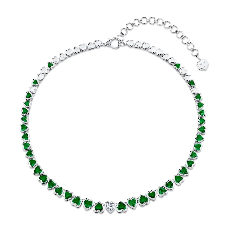 White Gold/Emerald/Diamond