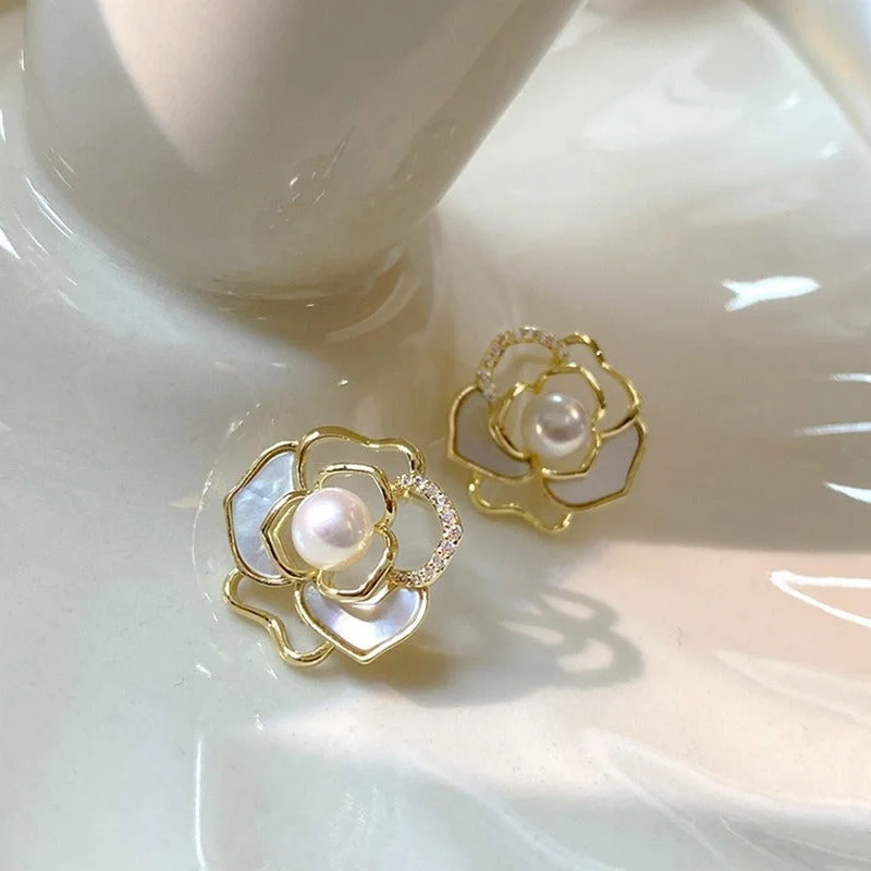 D0224 Painting Oil Camellia Ear Studs