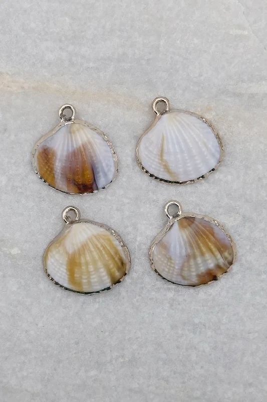 Silver Pendant Necklace-Medium Shell Charm